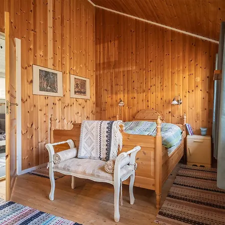 Magical Views, Secluded Location In The Heart Of Lofoten Vestvagoy