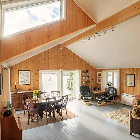 Magical Views, Secluded Location In The Heart Of Lofoten *